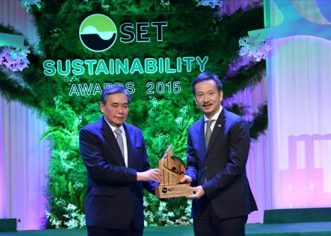 บางจากฯ คว้ารางวัลยอดเยี่ยม จาก SET Sustainability Awards 2015