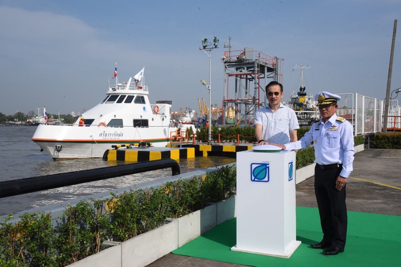 Bangchak Launches “Sri Thararak 8” Oil Spill Response Boat.Equipped with skimmer system allowing the boat to start cleanup operations without being assisted by other vessels.