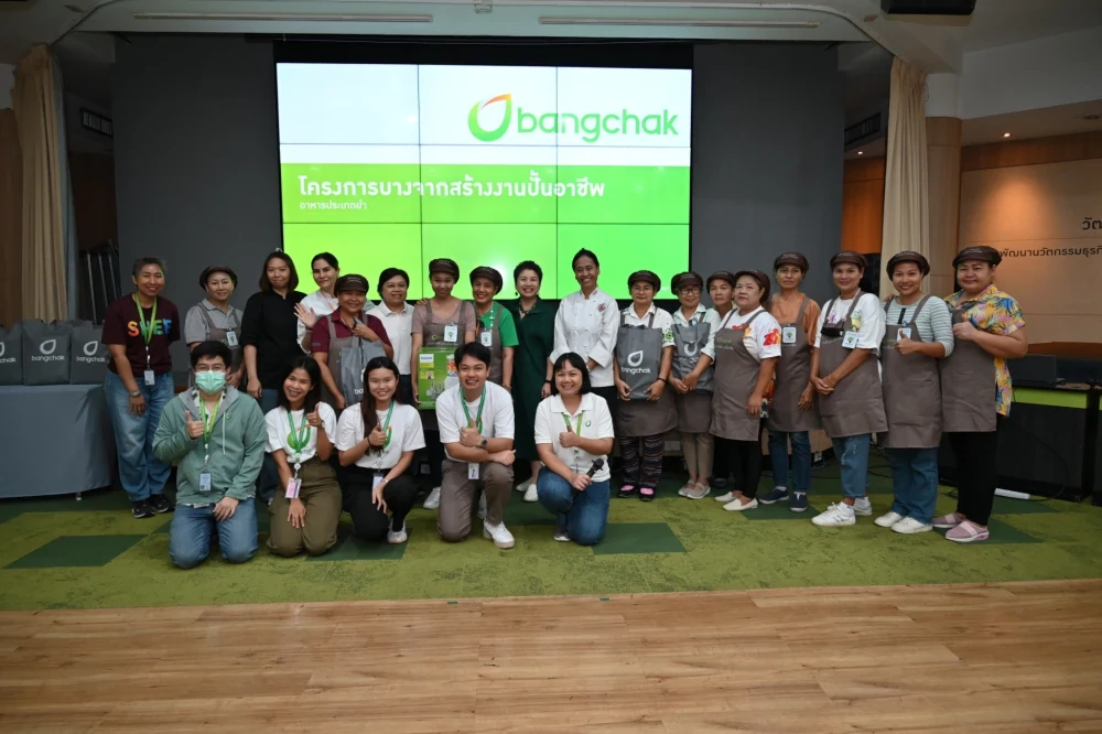 Bangchak’s “Job Creation” Initiative  Bolsters Local Economy Near Bangchak Phra Khanong Refinery