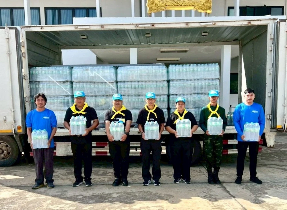 กลุ่มบริษัทบางจากปันน้ำใจสู่พื้นที่ชายแดน