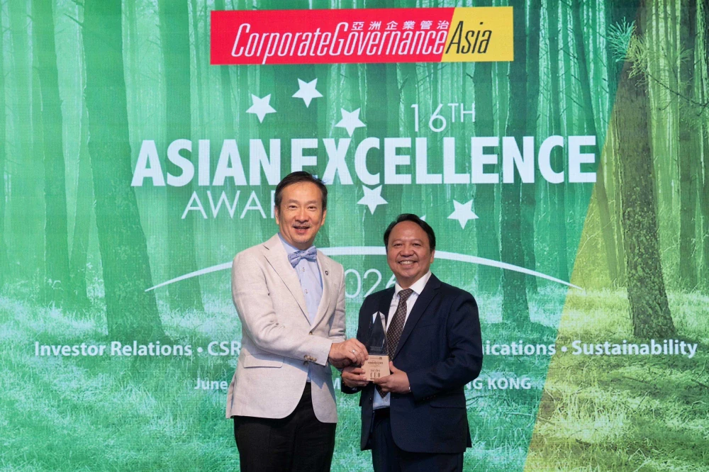 Bangchak Wins Six Prestigious Honors at the 16th Asian Excellence Award Long-Standing Excellence Recognized with Asia's Best CEO and Best Investor Relations Company (Thailand) Honors